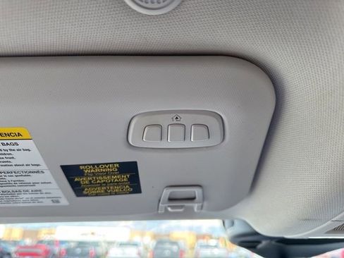 Certified 2023 Ford Escape Platinum w/ Class II Trailer Tow Package AWD/4WD image 31