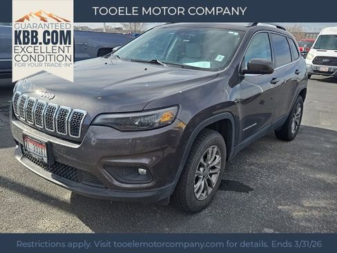 Used 2021 Jeep Cherokee Latitude Plus image 5