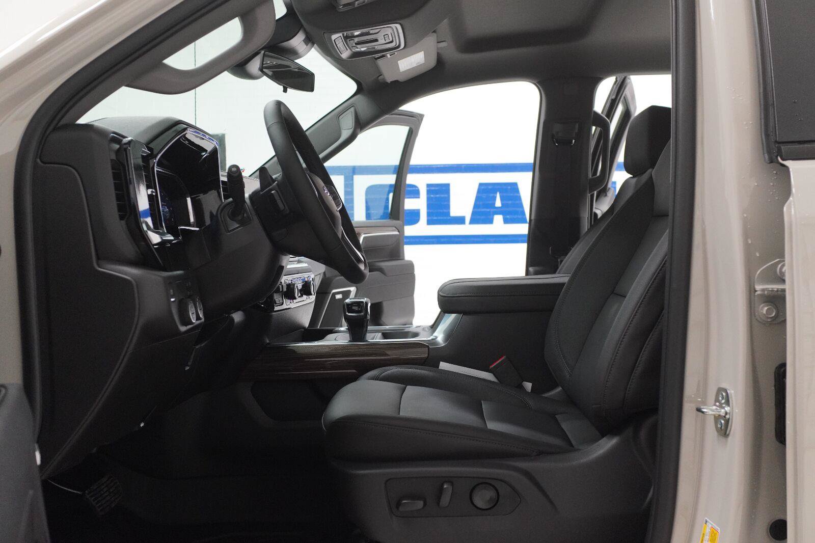 New 2026 Chevrolet Silverado 1500 RST w/ Safety Package RWD image 6