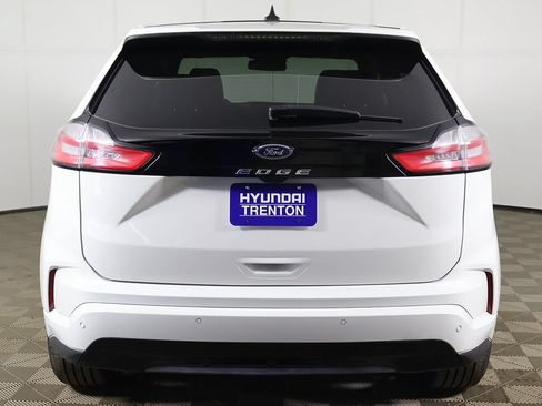 Used 2024 Ford Edge ST-Line AWD/4WD image 11