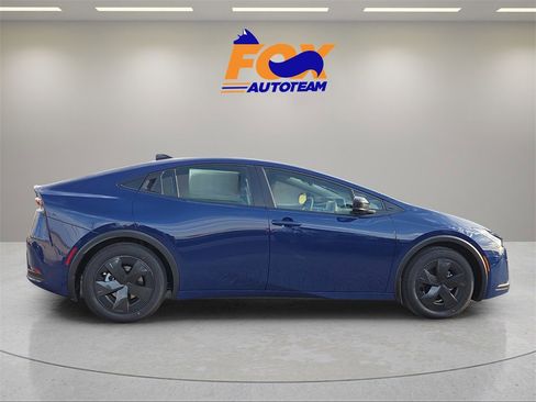 New 2026 Toyota Prius LE image 6