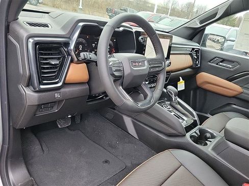 New 2026 GMC Canyon AT4 w/ Technology Plus Package image 17