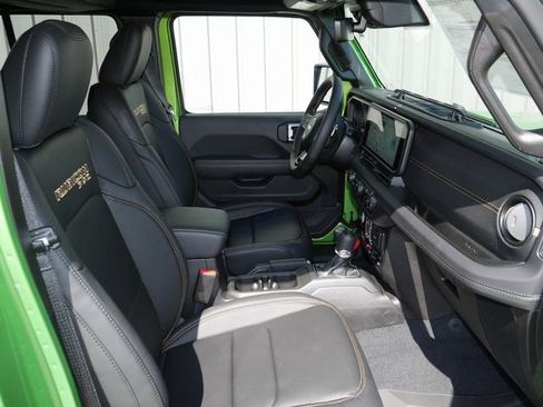 New 2025 Jeep Wrangler Unlimited Rubicon 392 image 29