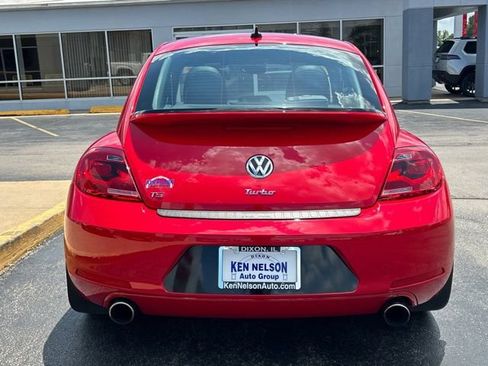 Used 2012 Volkswagen Beetle 2.0T FWD image 8