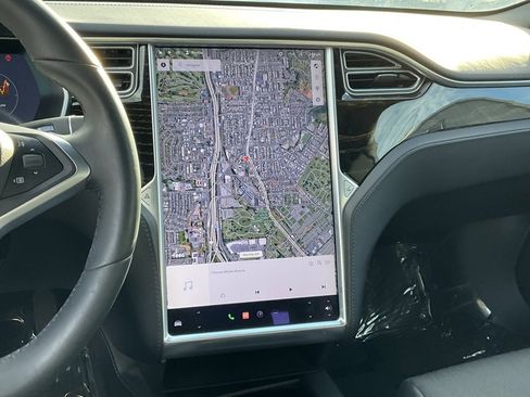 Used 2017 Tesla Model S 75 image 42