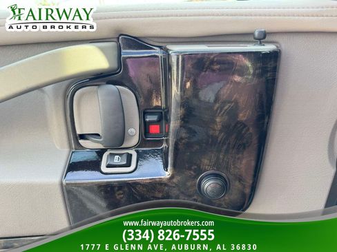 Used 2018 GMC Savana 2500 w/ Enhanced Convenience Package RWD image 15