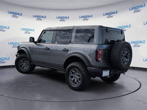 New 2025 Ford Bronco Badlands image 9