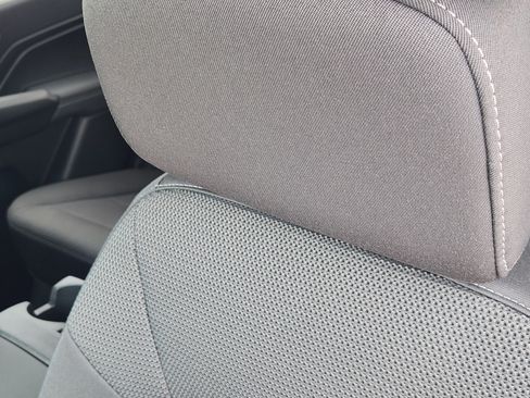 New 2026 Chevrolet Colorado LT image 16