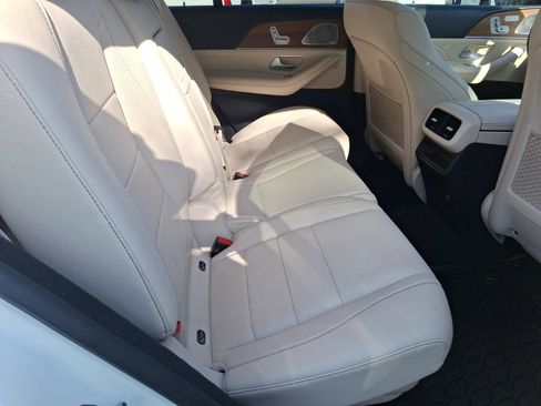 Used 2022 Mercedes-Benz GLE 350 image 32