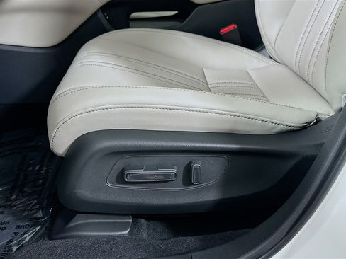 New 2026 Honda HR-V EX-L image 18