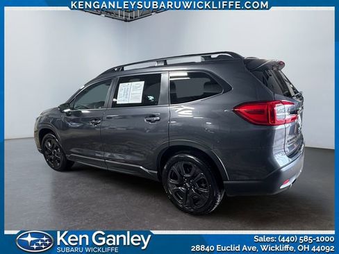 Used 2023 Subaru Ascent Onyx Edition AWD/4WD image 3