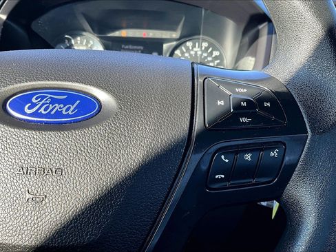 Used 2018 Ford Explorer Base image 19