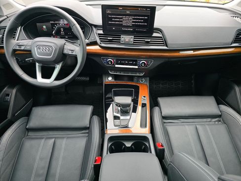 Used 2023 Audi Q5 2.0T Premium Plus AWD/4WD image 17