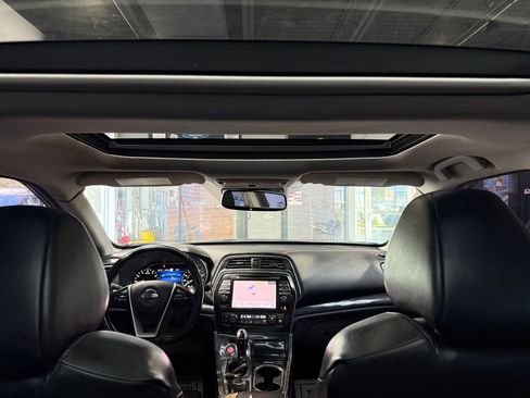 Used 2021 Nissan Maxima Platinum w/ Sport Mat Group image 26