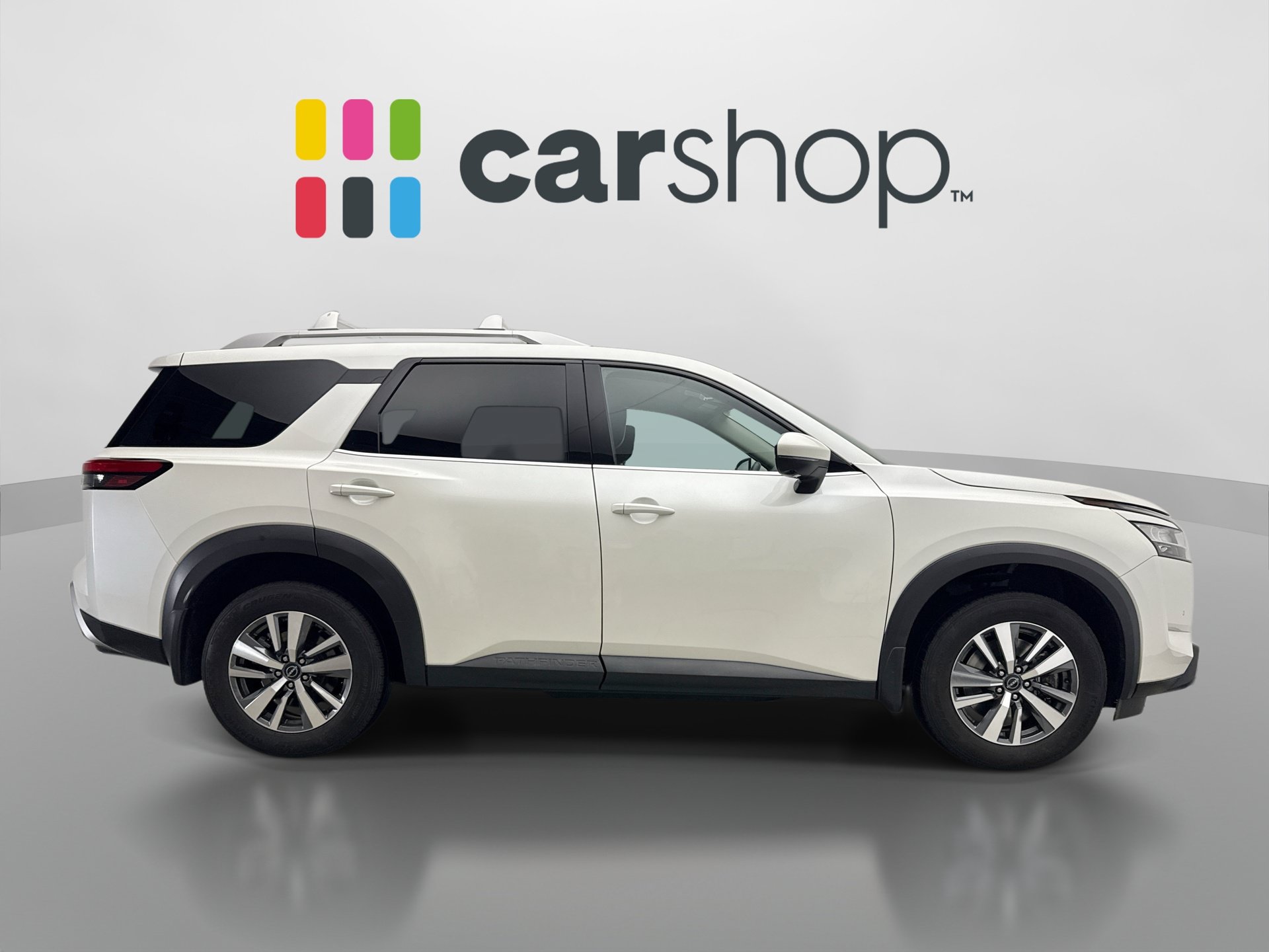 Used 2024 Nissan Pathfinder SL AWD/4WD image 6
