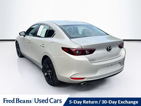 Used 2024 MAZDA MAZDA3 s FWD image 6