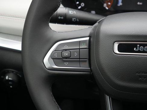 New 2026 Jeep Compass Limited image 14