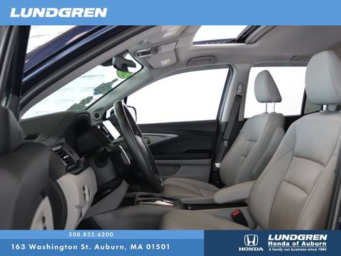 Used 2023 Honda Ridgeline RTL-E image 12