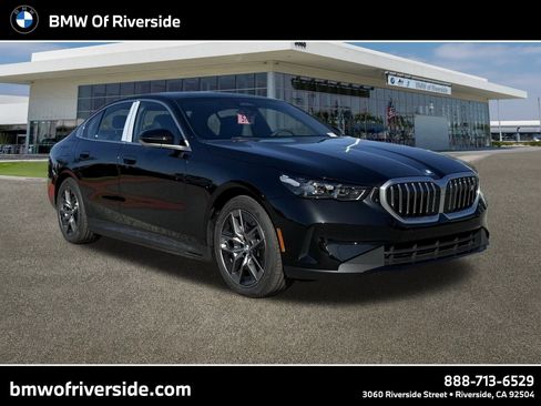 New 2026 BMW i5 eDrive40 image 1