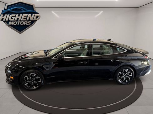 Used 2025 Hyundai Sonata SEL FWD image 3