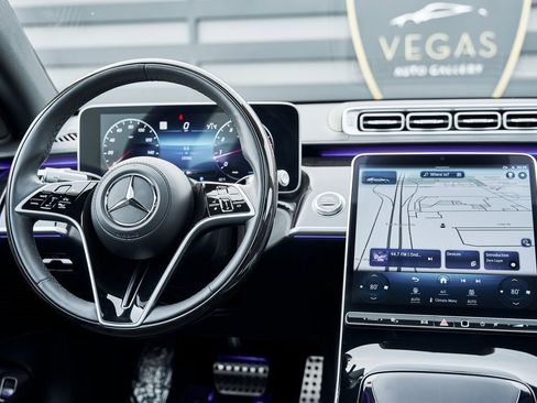 Used 2024 Mercedes-Benz S 580 4MATIC Sedan w/ AMG Line image 58