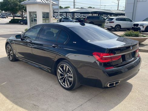 Used 2018 BMW M760i xDrive AWD/4WD image 7