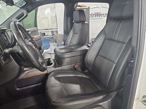 Certified 2020 Chevrolet Silverado 1500 High Country w/ Technology Package AWD/4WD image 19
