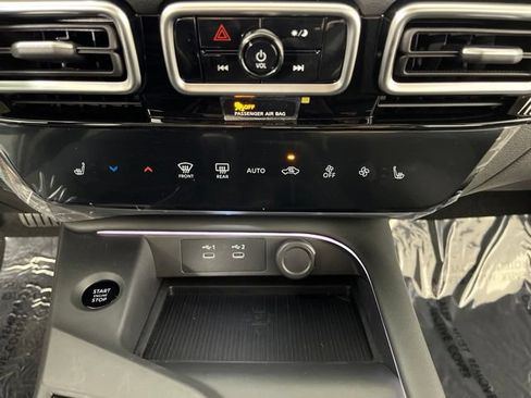New 2026 Nissan Sentra SV w/ SV Convenience Package FWD image 27