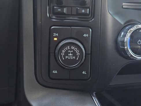 Used 2023 Ford F150 Lariat w/ Equipment Group 502A High image 21