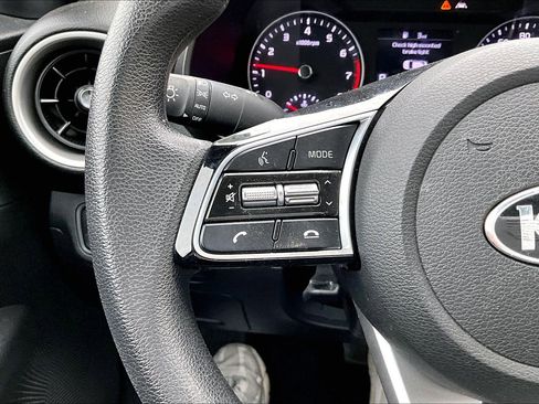 Used 2020 Kia Forte LXS image 21