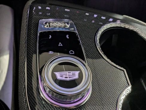 Used 2025 Cadillac Optiq Sport 1 image 17