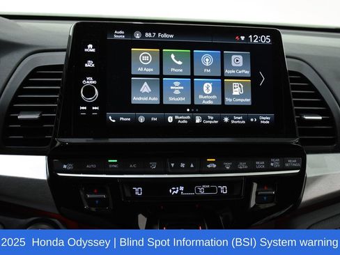 Used 2025 Honda Odyssey Sport-L image 18