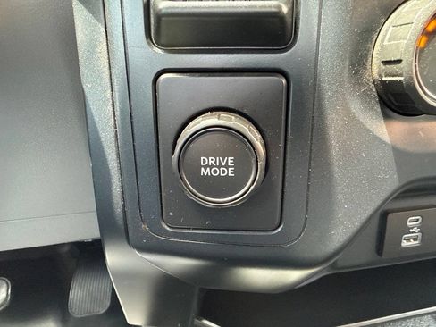 Certified 2022 Ford F150 XL RWD image 17