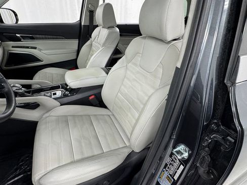 Used 2024 Kia Telluride SX Prestige AWD/4WD image 10