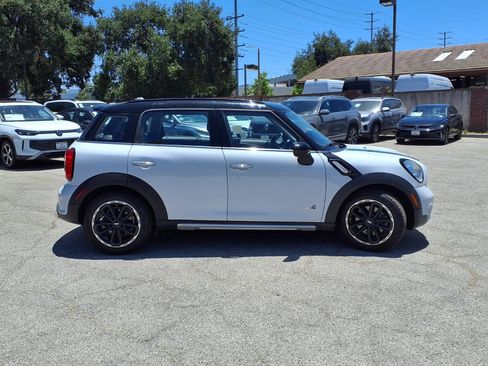 Used 2016 MINI Cooper Countryman S AWD/4WD image 3