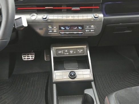 Used 2025 Hyundai Kona N Line image 22