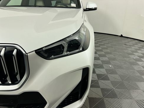 Used 2023 BMW X1 xDrive28i w/ Premium Package AWD/4WD image 9