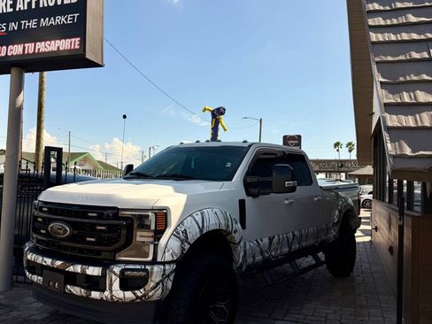 Used 2021 Ford F350 Lariat image 23