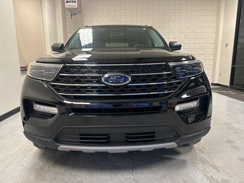 Certified 2023 Ford Explorer XLT w/ Equipment Group 202A image 34