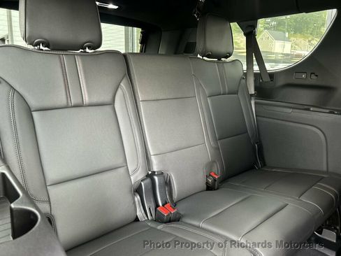 Used 2026 Chevrolet Suburban RST w/ Comfort Package AWD/4WD image 20