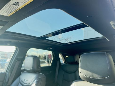 Used 2023 Cadillac XT5 Premium Luxury image 23
