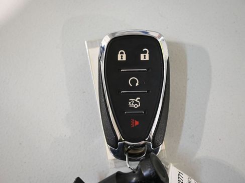 Used 2024 Chevrolet Malibu LT image 23