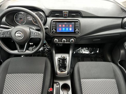 Used 2024 Nissan Versa S FWD image 14