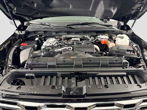 New 2025 GMC Sierra 3500 Denali w/ Denali Reserve Package image 31