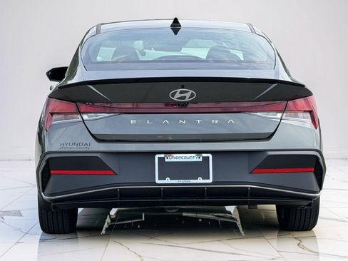 Used 2026 Hyundai Elantra Sport FWD image 3