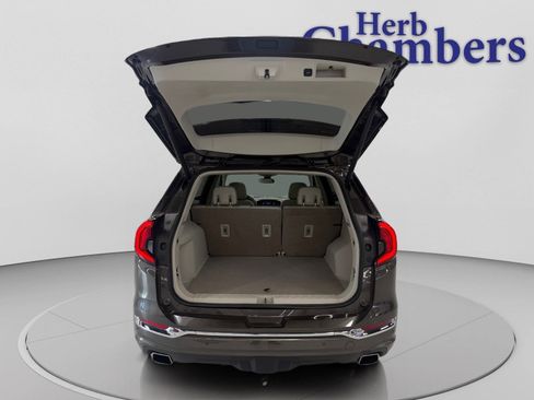 Used 2020 GMC Terrain Denali w/ Denali Premium Package image 7