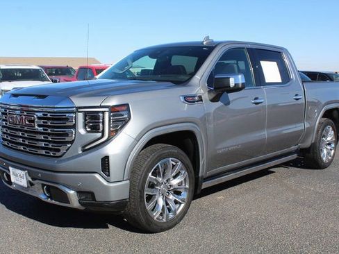 Used 2024 GMC Sierra 1500 Denali w/ Denali Reserve Package image 10