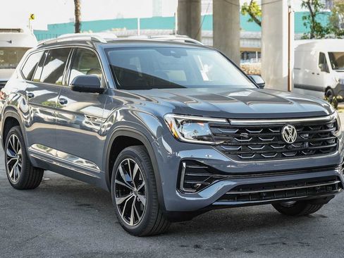 New 2026 Volkswagen Atlas SEL Premium R-Line AWD/4WD image 3