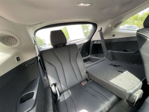 Used 2023 Acura MDX SH-AWD w/ Advance Package image 24