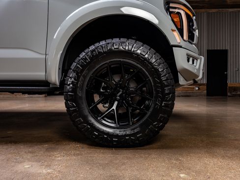 Used 2026 Ford F150 Raptor AWD/4WD image 12